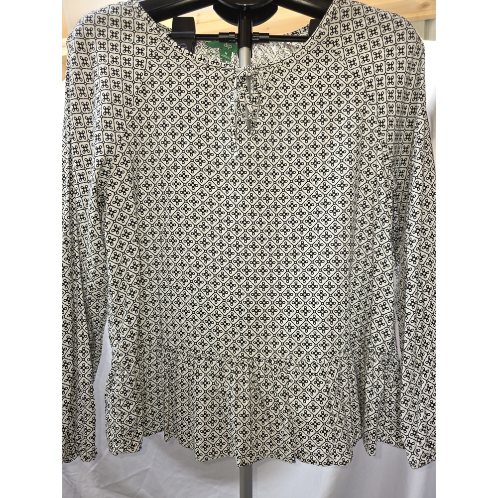 Dip‎ Shirt Size M Ruffled Bottom. Black And White Lagonlook, Career, Cottagelook